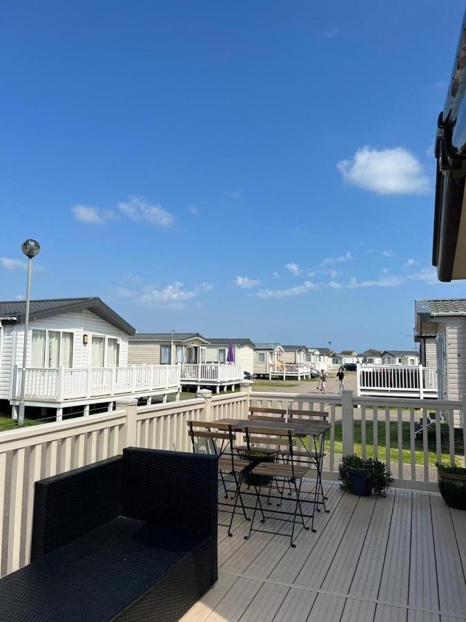 Camber Sands Seascape Horizon Decked Villa Dog Friendly Exterior photo